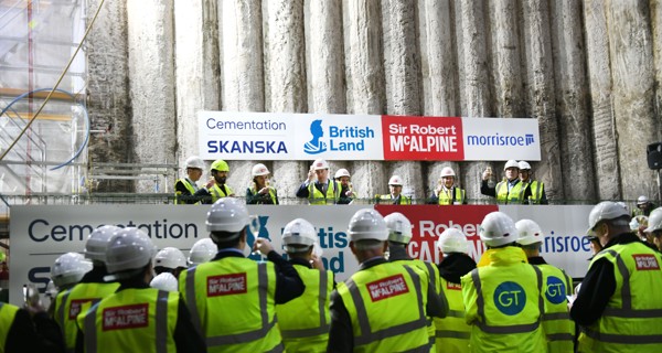 Guests at the Bottoming Out Ceremony