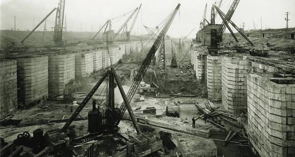 Tilbury Dock, London