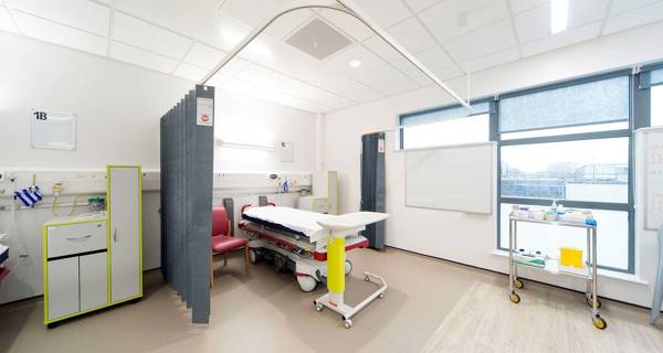 Aau Airedale Hospital  Clinical Treatment Area 