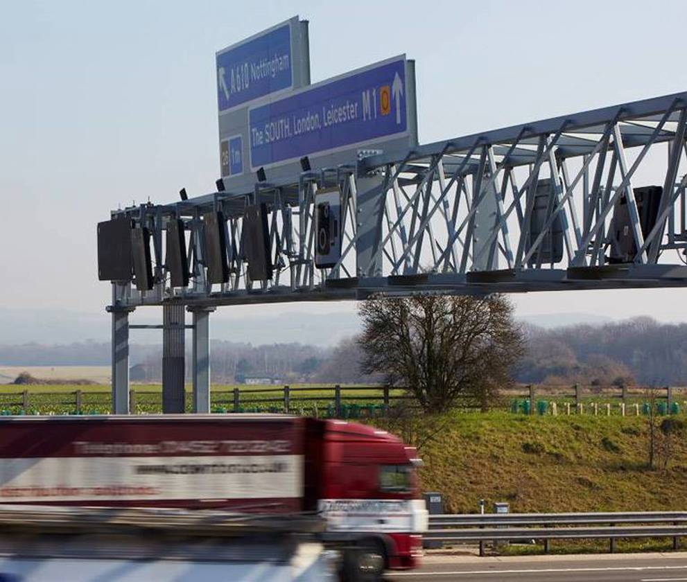 Traffic flow of the M1 motorway