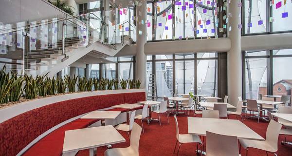 State function room inside the New London Embassy